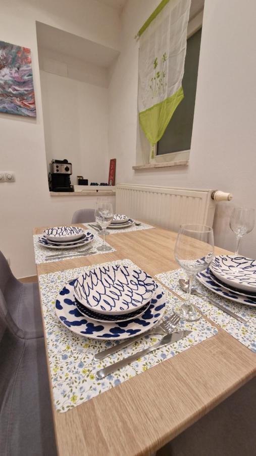 Apartman Roses Zagreb Dış mekan fotoğraf